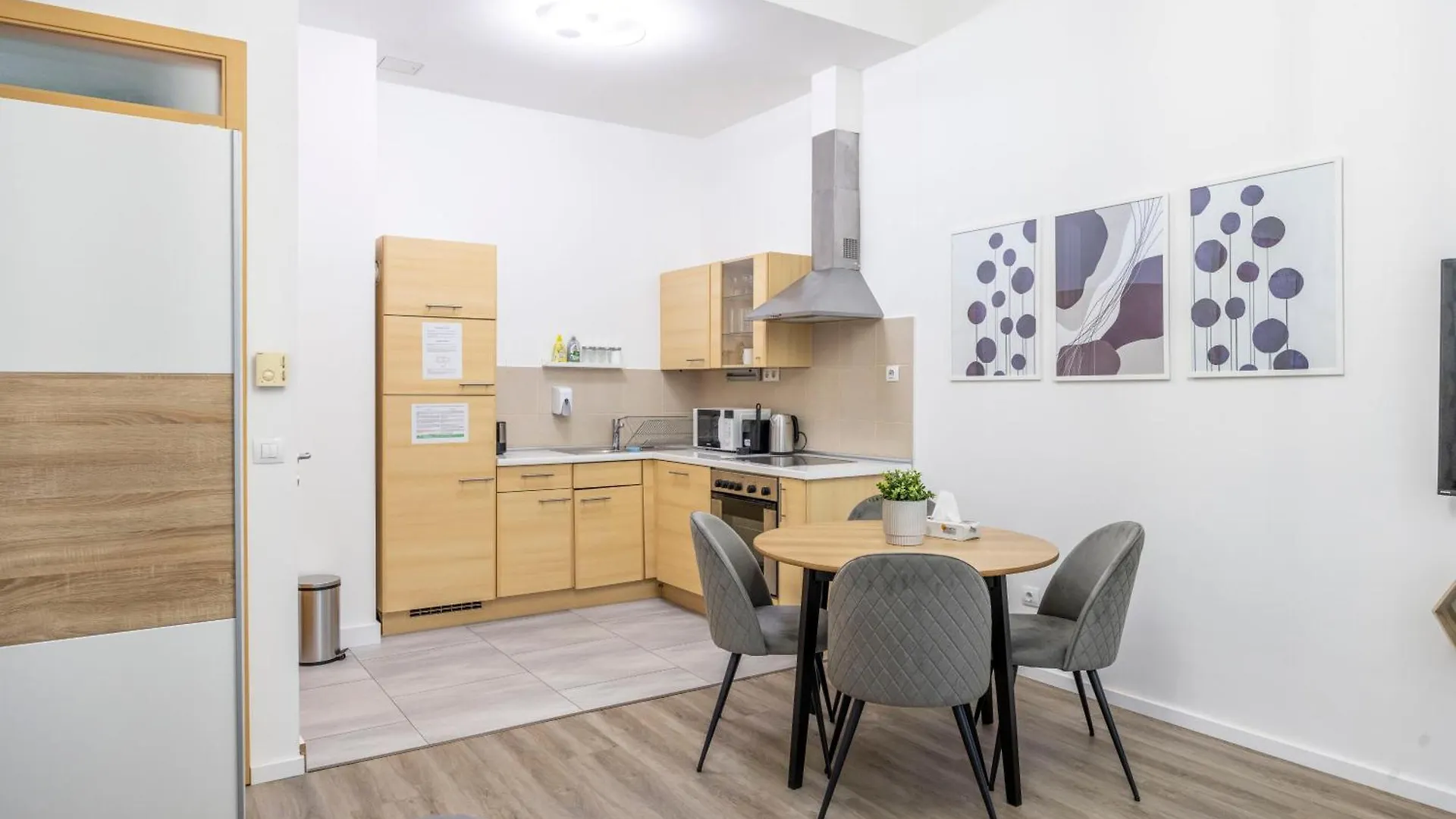 Apartment Charming City Center Suite W' 2 Bedrms In The Gozsdu Garden Budapest