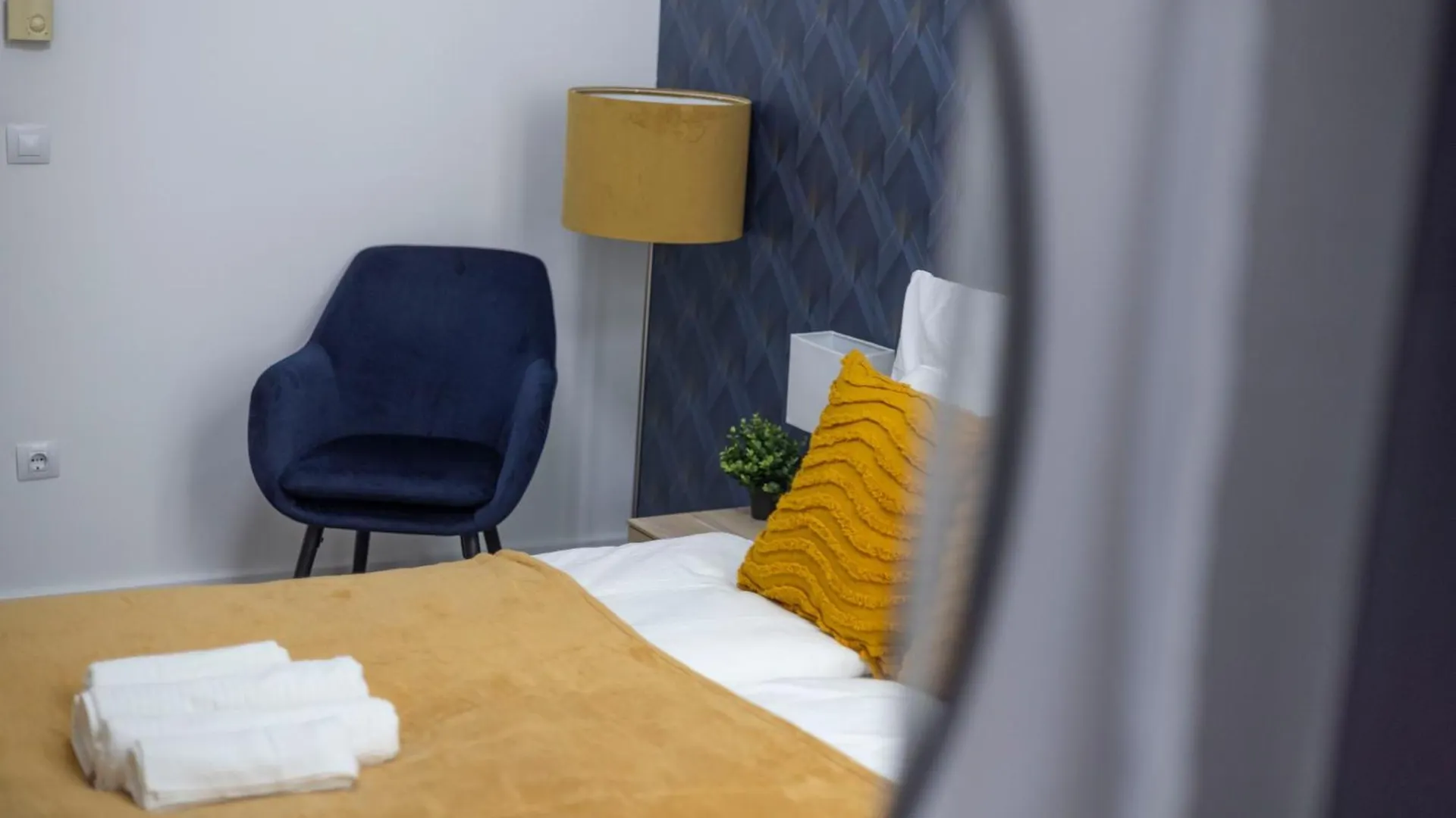 Charming City Center Suite W' 2 Bedrms In The Gozsdu Garden Будапешт 0*,  Венгрия